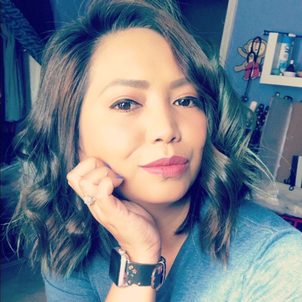 Meet your Posher, Jhennjhenn